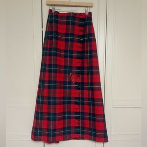 Vintage 1970’s Pendleton 100% Virgin Wool Tartan Plaid Wrap Skirt